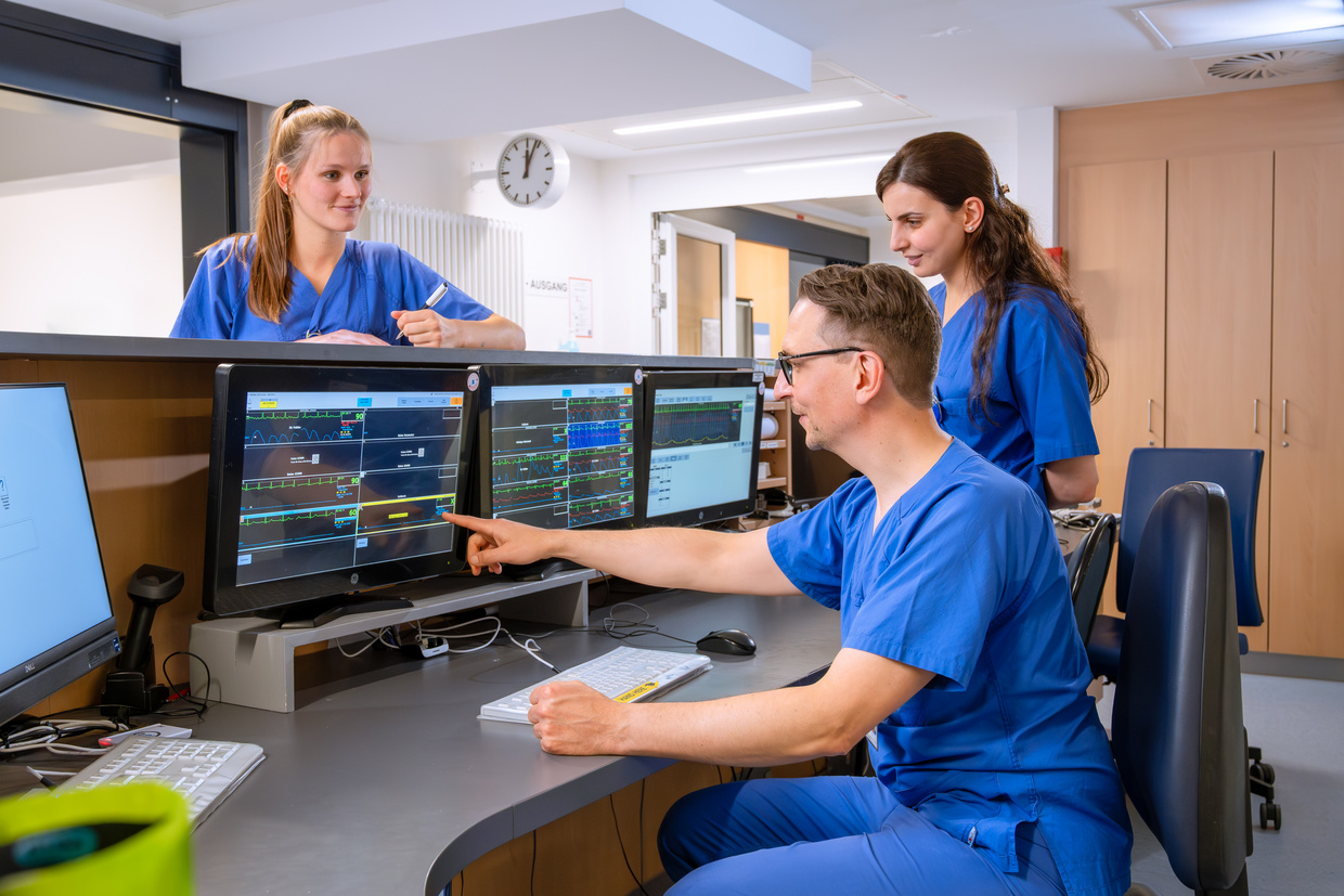 Gespräch auf der Intensivstation der Klinik Husum